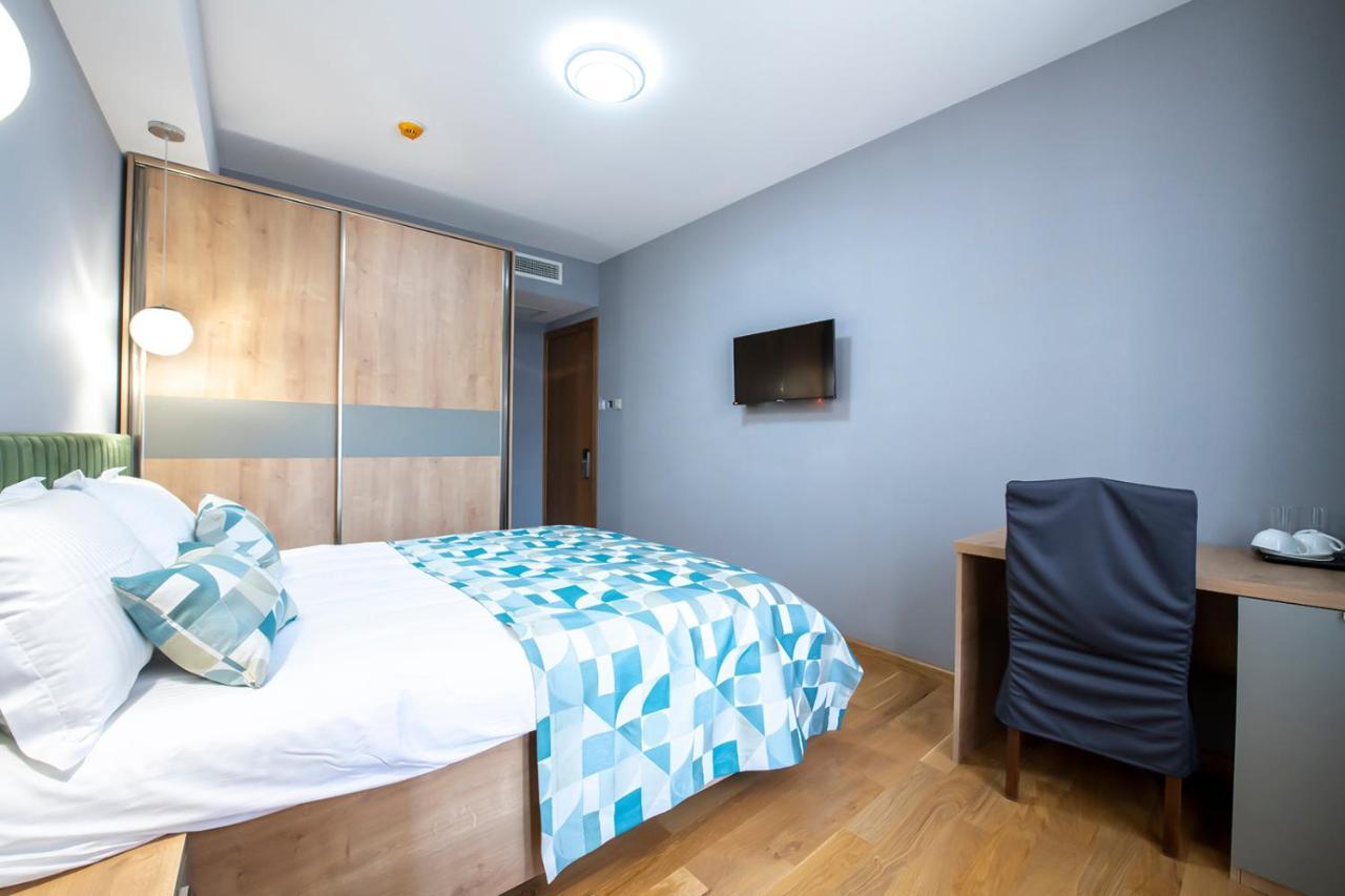 Hotel Solo Tbilisi Eksteriør billede