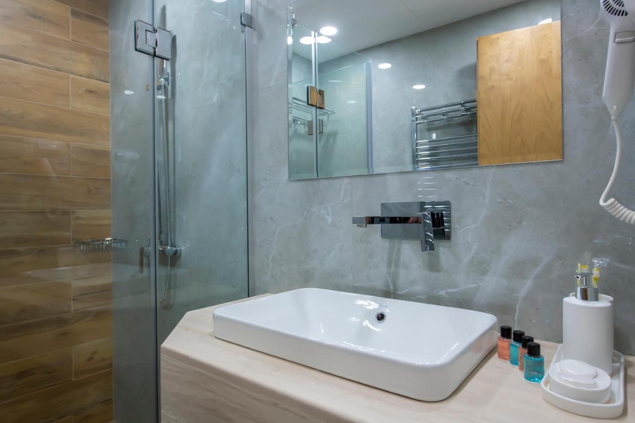 Hotel Solo Tbilisi Eksteriør billede