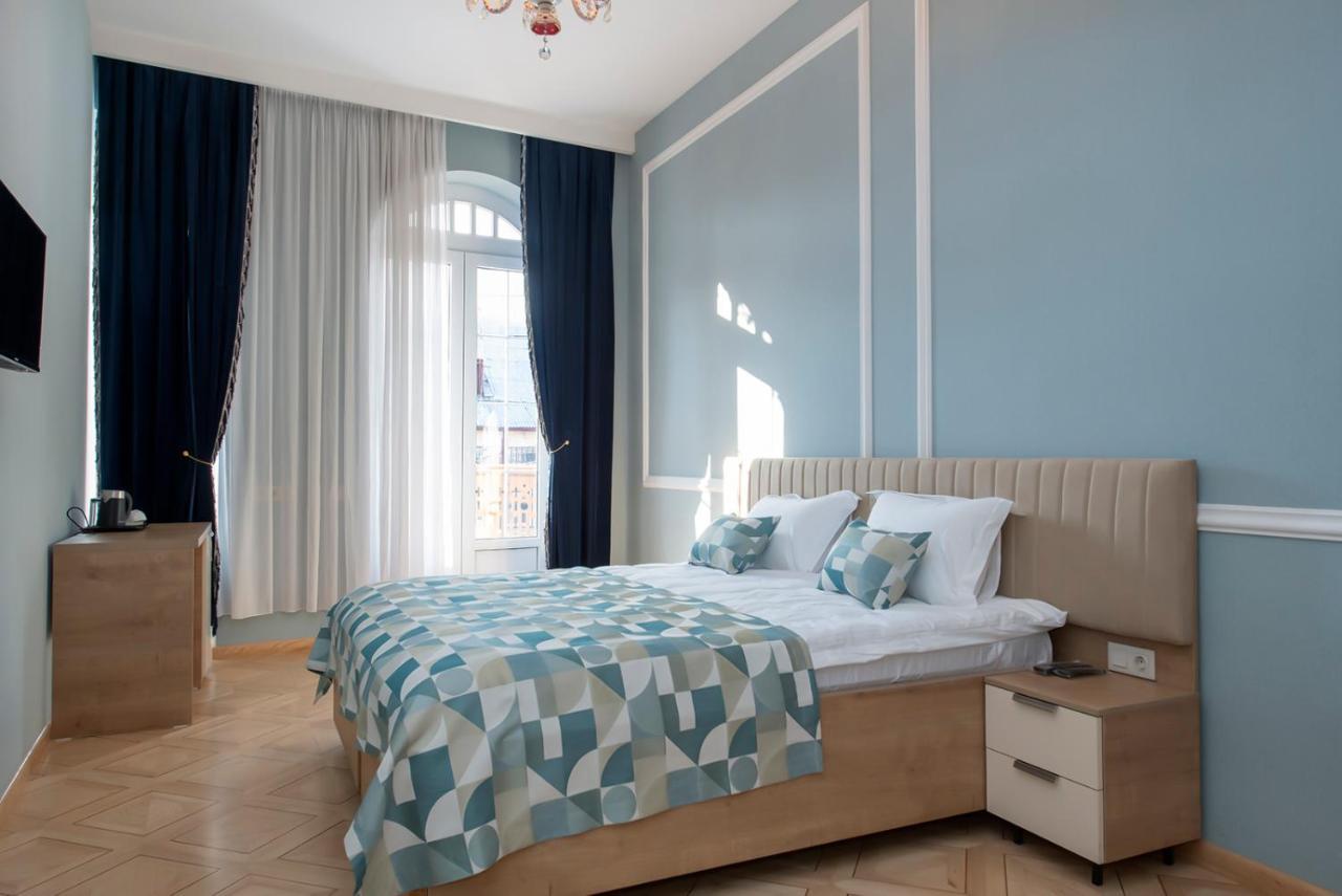 Hotel Solo Tbilisi Eksteriør billede