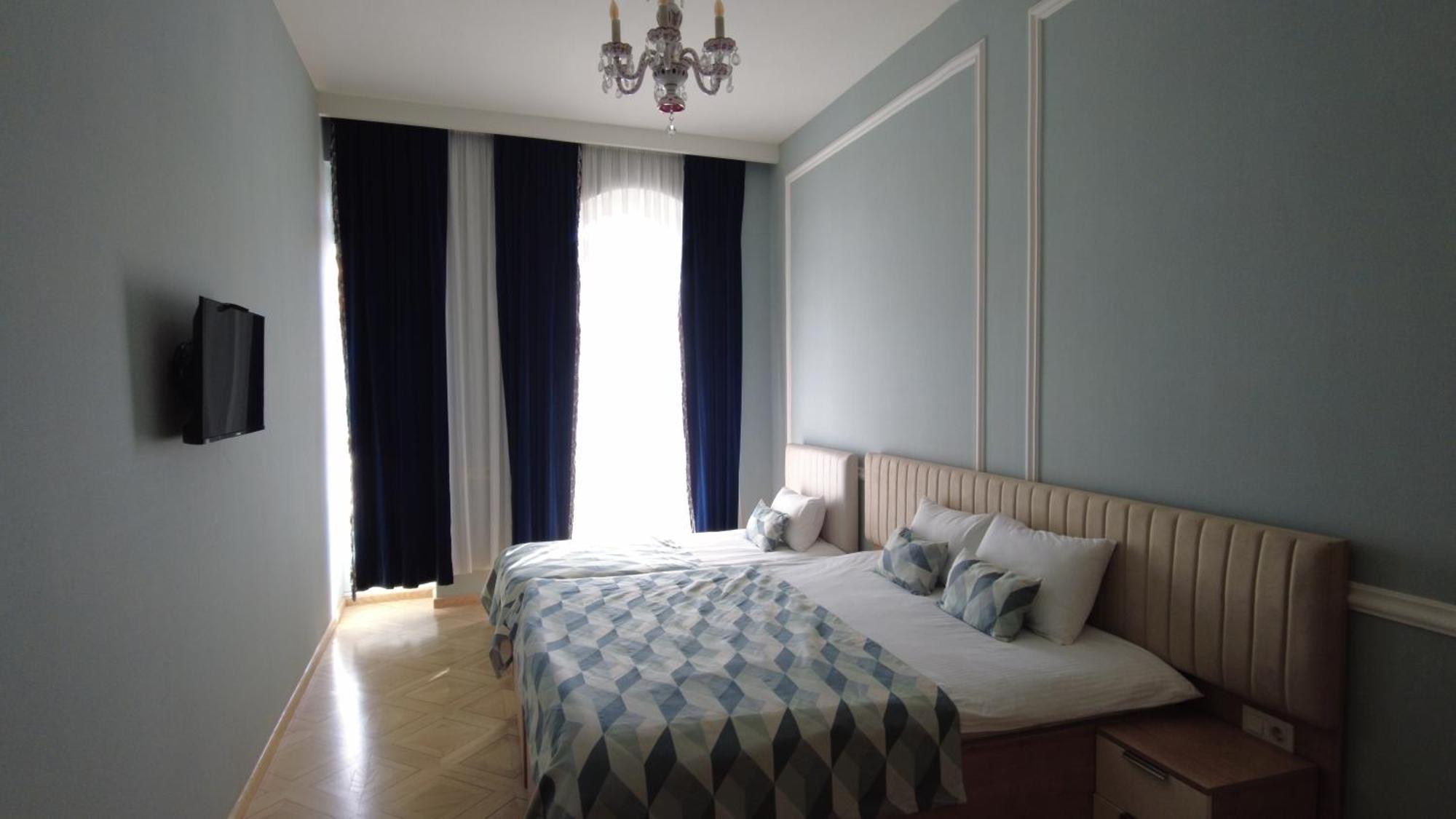 Hotel Solo Tbilisi Eksteriør billede